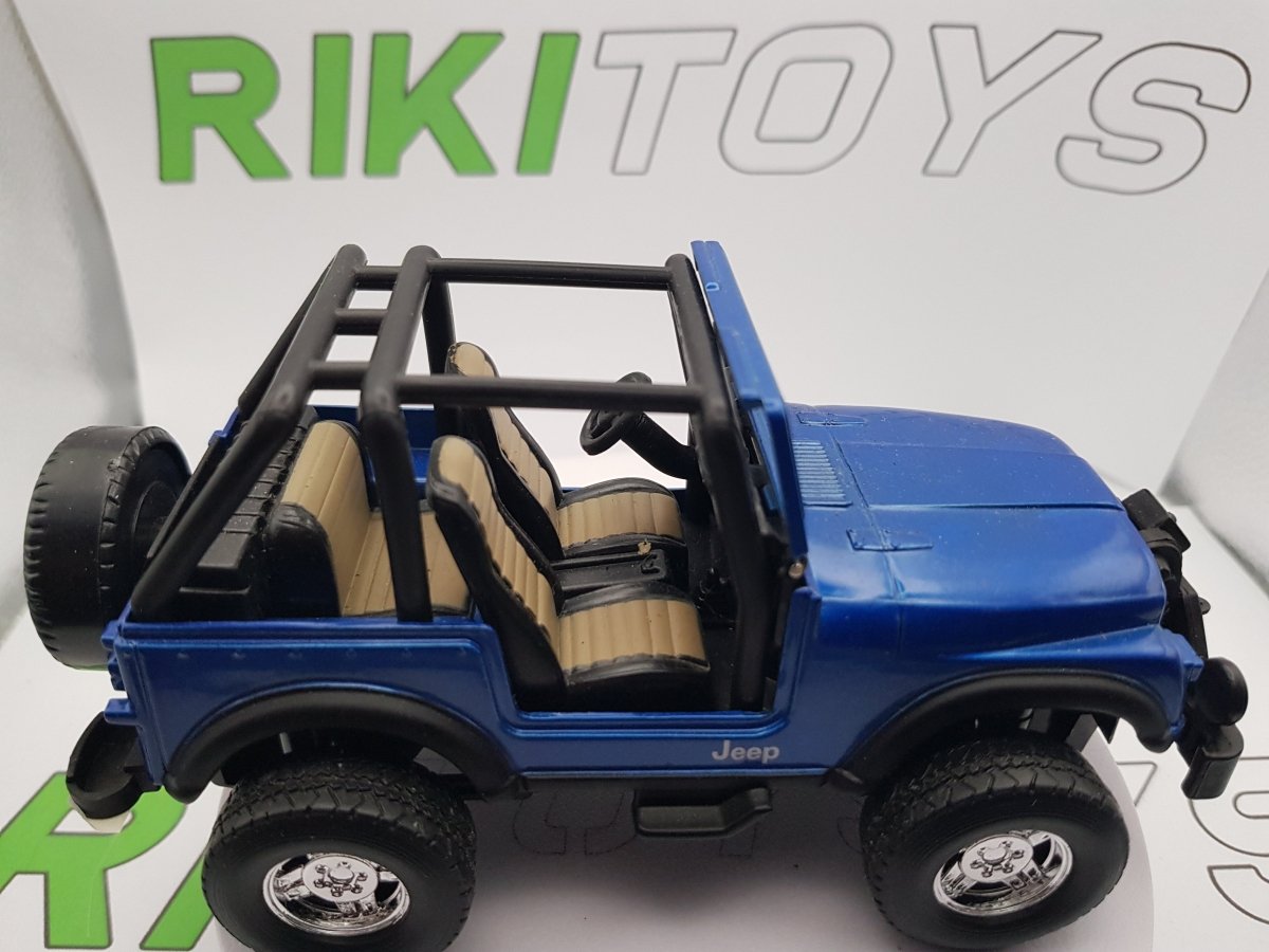 Jeep Wrangler New Ray 1/27 - RikiToys - New Ray#