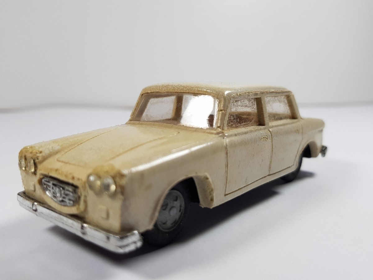 Lancia Flavia Berlina 1 Serie Politoys PL 1/41 - RikiToys - Politoys PL#