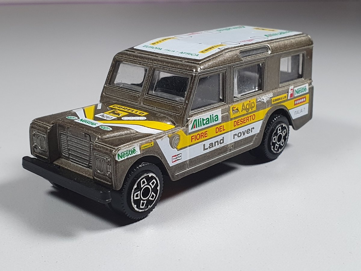 Land Rover 109 ALITALIA Burago 1/43 - RikiToys - Burago#