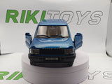 Land Rover Range Rover 2001 Burago 1/26 - RikiToys - Burago#