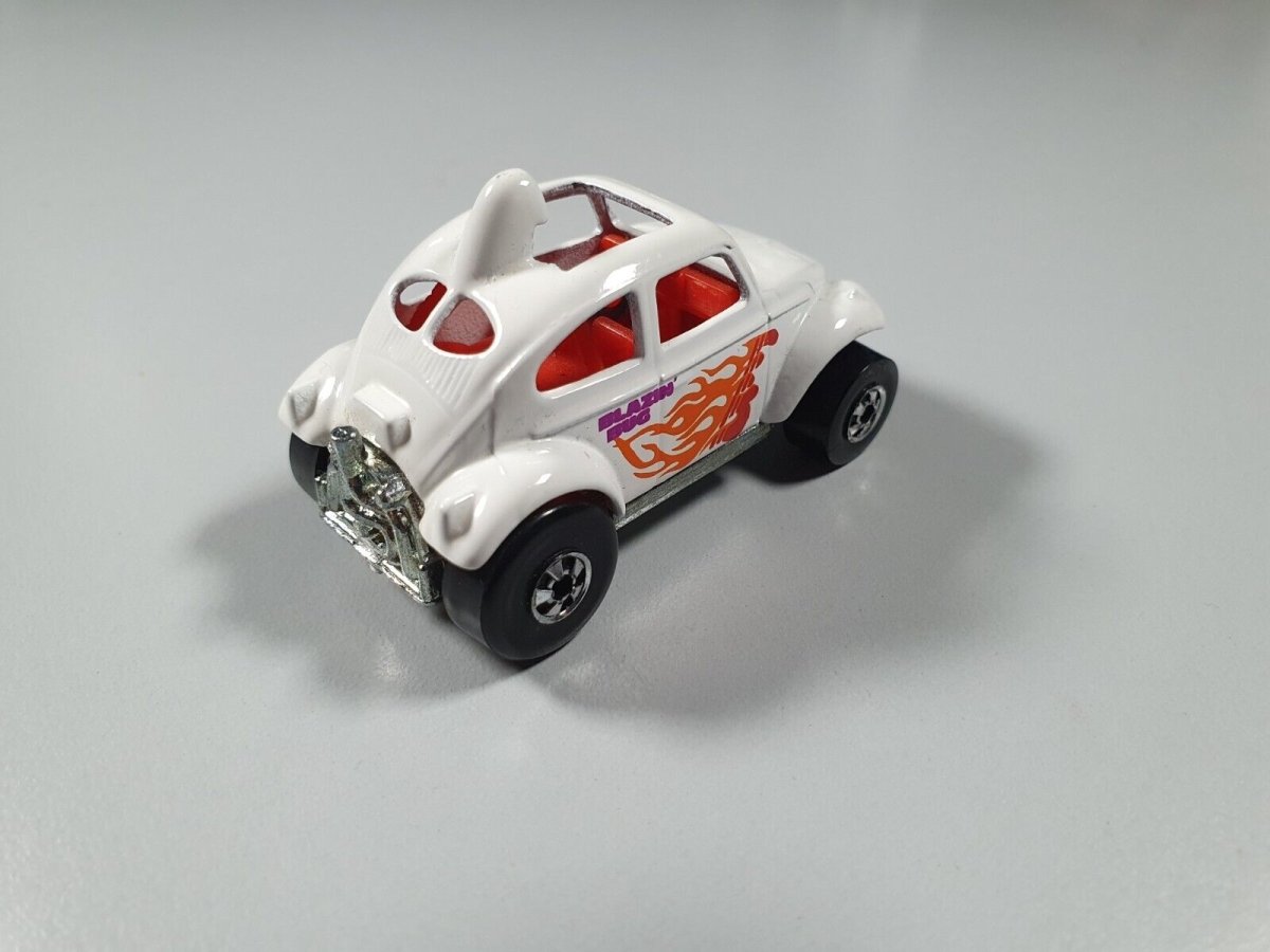 Maggiolino "Blazing Bug" 1983 Hotwheels 1/66 - RikiToys - Hot Wheels#