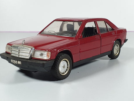 Mercedes 190E Polistil 1/24 - RikiToys - Polistil#