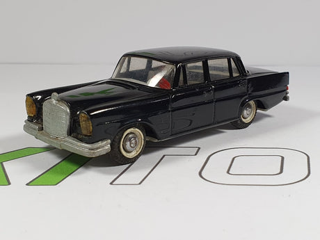 Mercedes 220 SE Berlina Teckno 1/43 - RikiToys - Teckno#