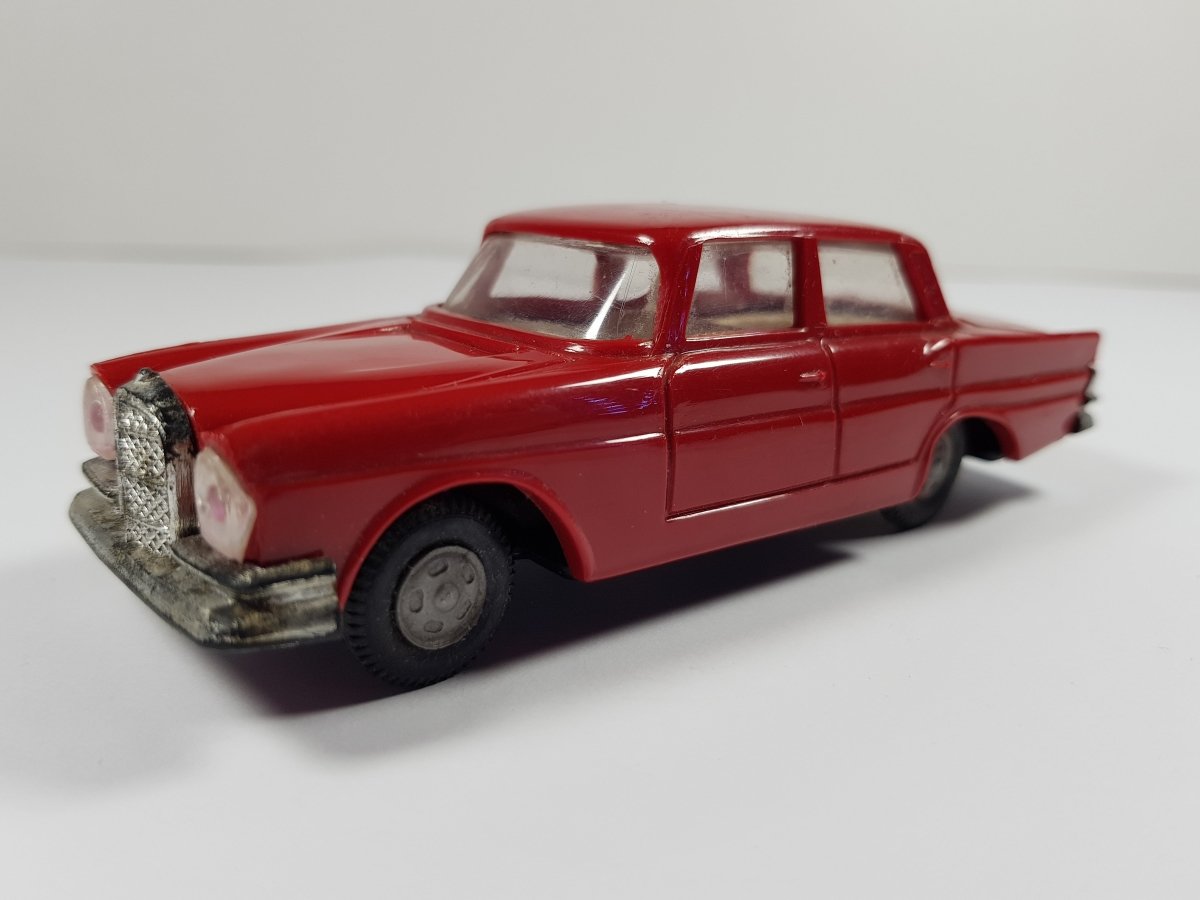 Mercedes 220SE Politoys PL 1/43 - RikiToys - Politoys PL#