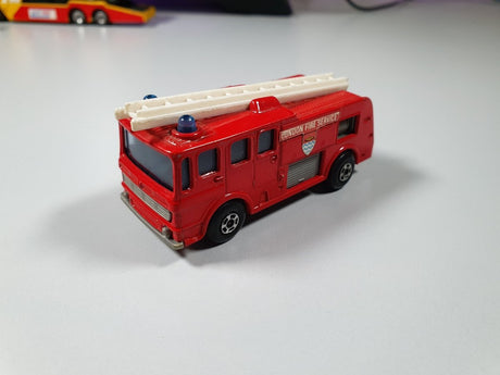 Merryweather Fire Engine Matchbox Lesney 1/66 - RikiToys - Matchbox Lesney#