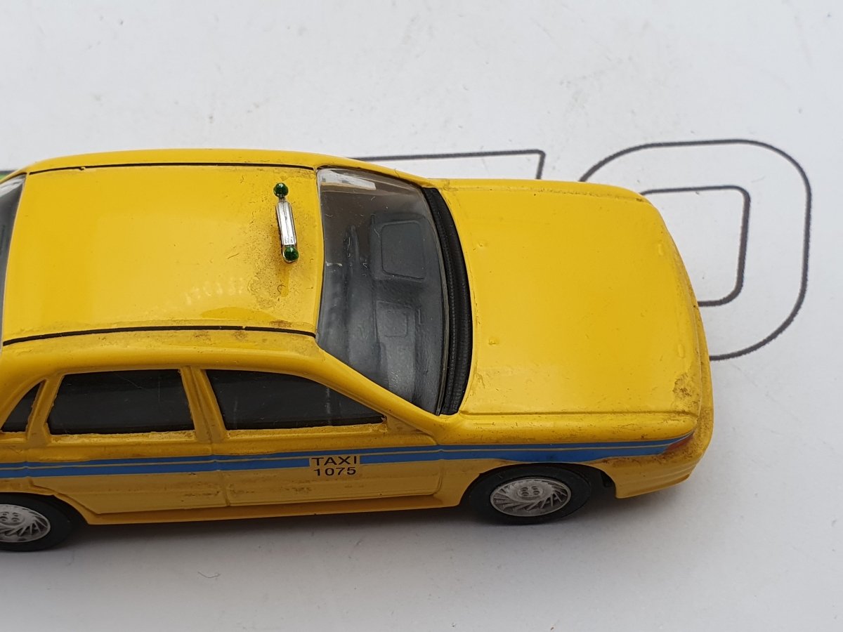 Mitsubishi Galant 1992 Taxi Trofeu 1/43 - RikiToys - Trofeu#