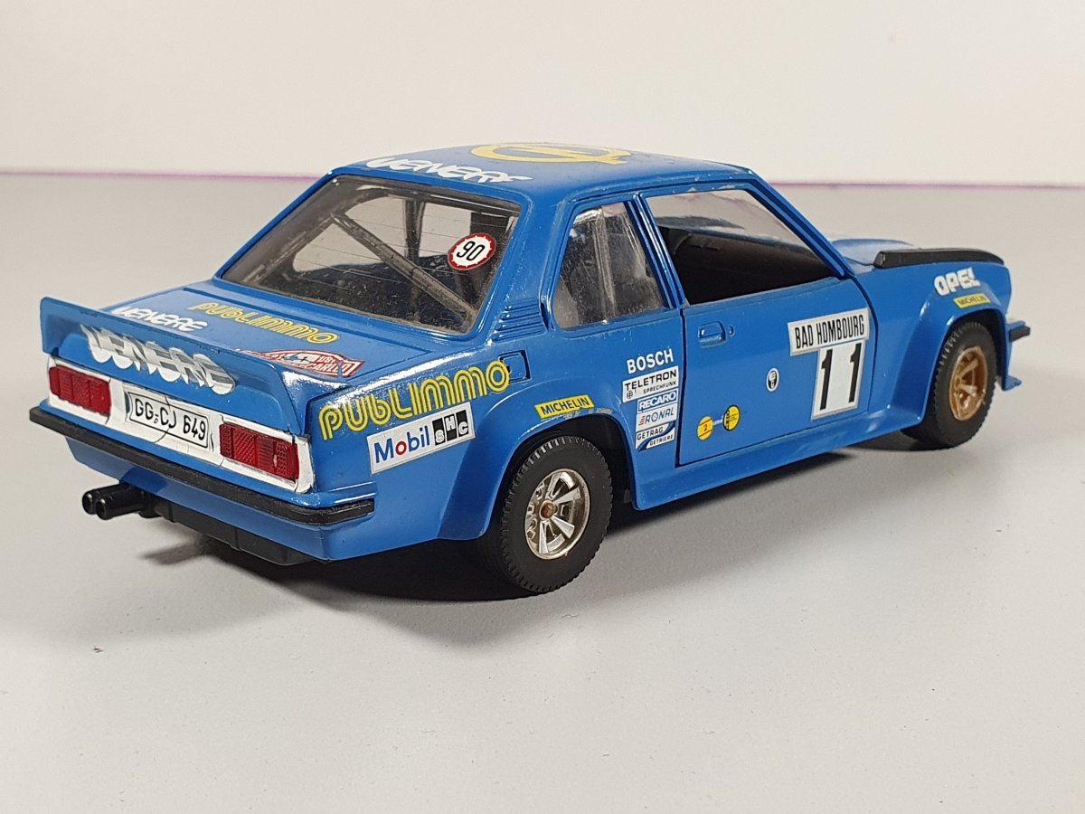 Opel Ascona 400 rally PUBLIMMO Burago 1/24 - RikiToys - Burago#