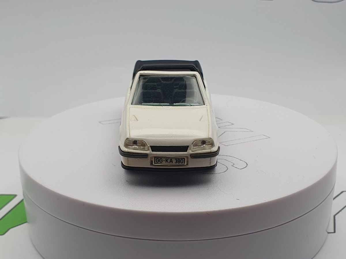 Opel Kadett GSI Cabrio Gama 1/43 - RikiToys - Gama#