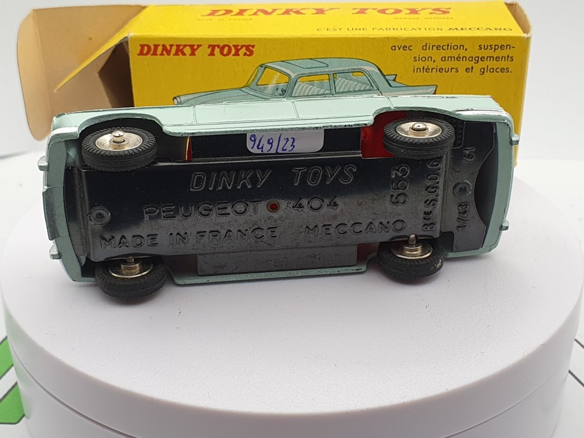 Peugeot 404 Dinky Toys 1/43 Con Scatola - RikiToys - Dinky Toys#