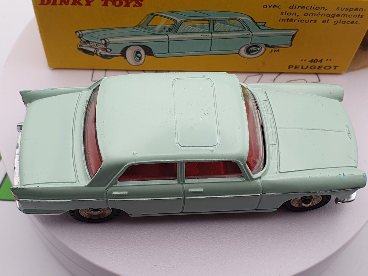 Peugeot 404 Dinky Toys 1/43 Con Scatola - RikiToys - Dinky Toys#