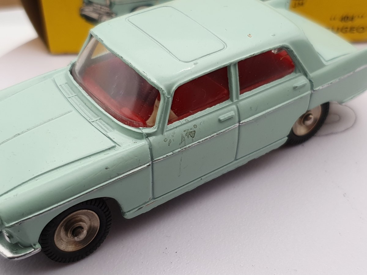 Peugeot 404 Dinky Toys 1/43 Con Scatola - RikiToys - Dinky Toys#