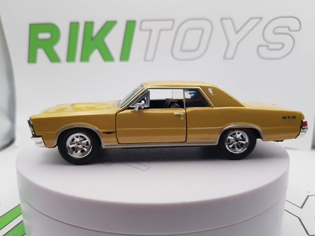 Pontiac GTO Welly 1/38 - RikiToys - Welly#