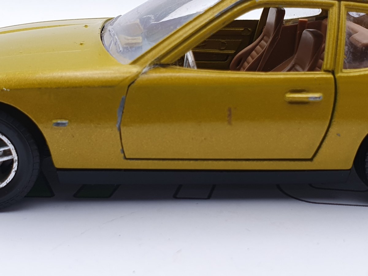 Porsche 924 Mebetoys 1/24 - RikiToys - Mebetoys#