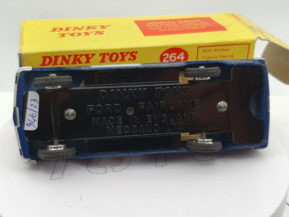 RCMP Police Car Dinky Toys 1/43 Con Scatola - RikiToys - Dinky Toys#