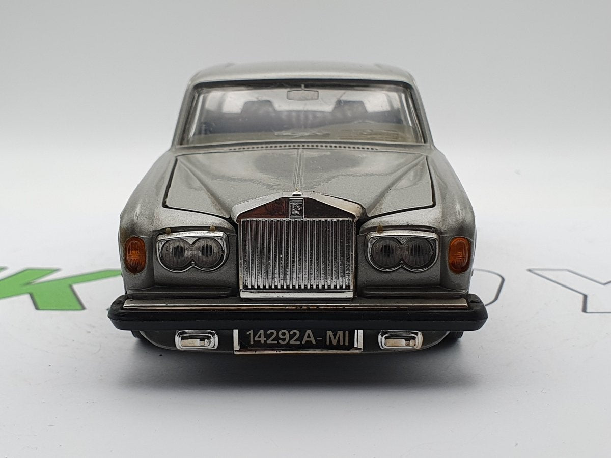 Rolls Royce Silver Shadow Burago 1/24 - RikiToys - Burago#