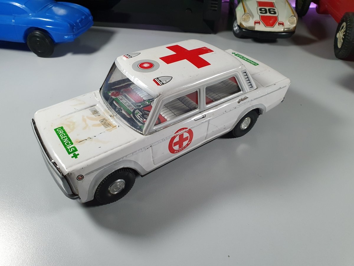 Seat 1430 AMBULANZA Paya 1/20 - RikiToys - Paya#