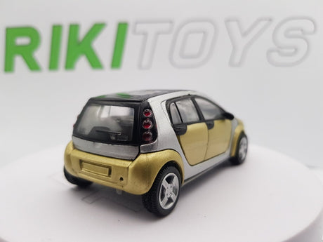 Smart Forfour New Ray 1/43 - RikiToys - New ray#