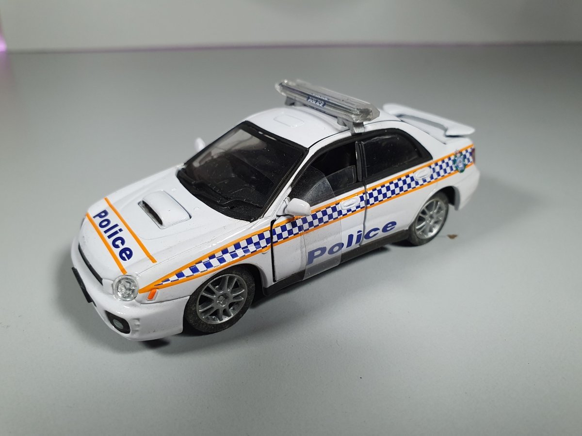 Subaru Impreza WRC Police Cararama 1/43 - RikiToys - Cararama#