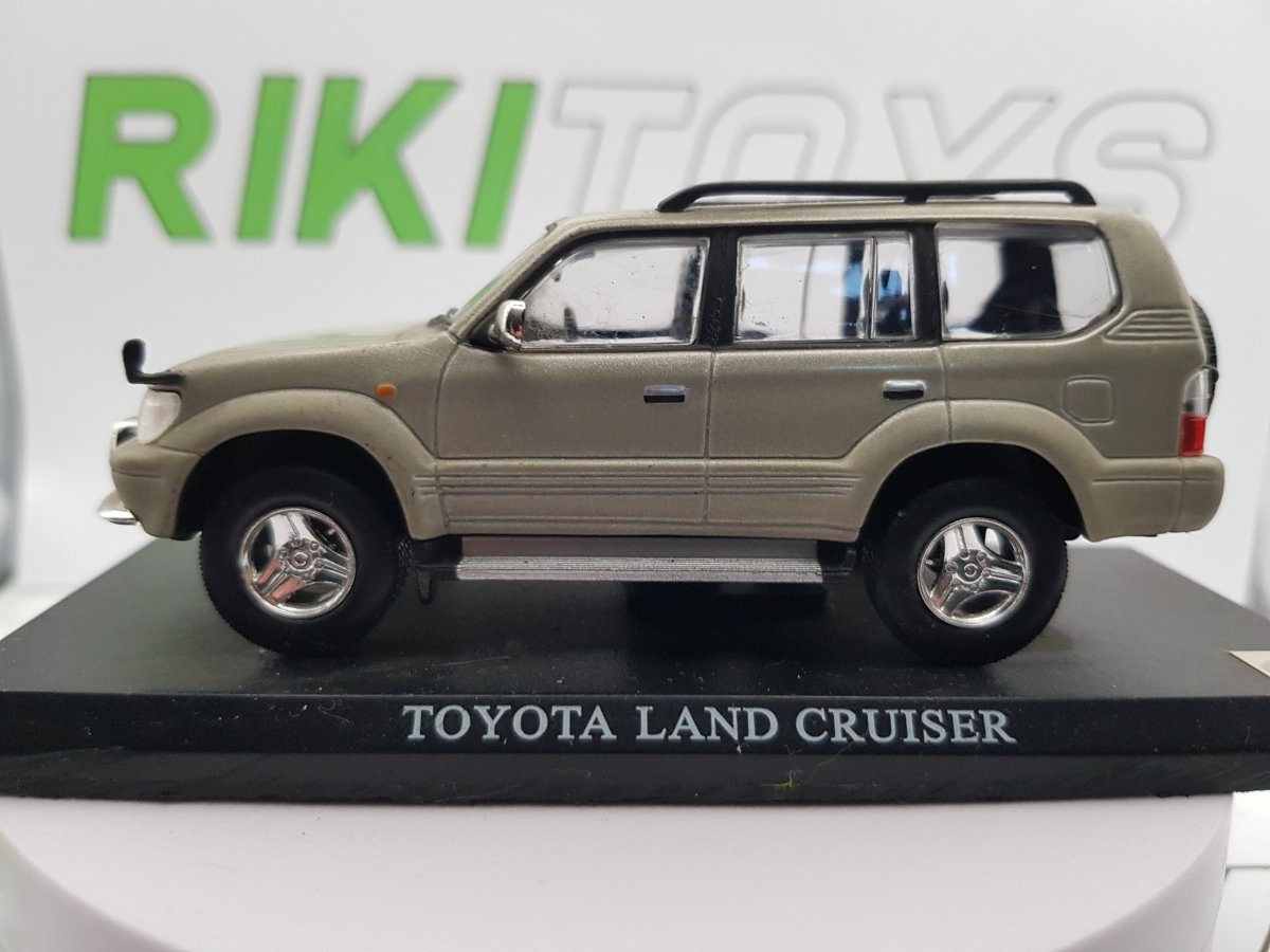 Toyota Land Cruiser Del Prado 1/43 - RikiToys - Del Prado#