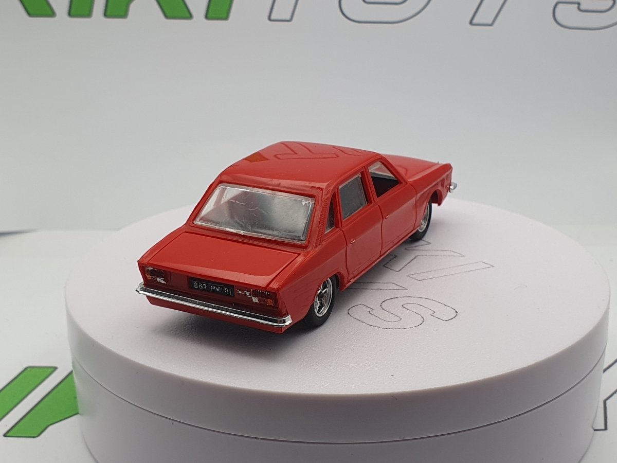 Volkswagen K70 Minialuxe 1/43 - RikiToys - Minialuxe#